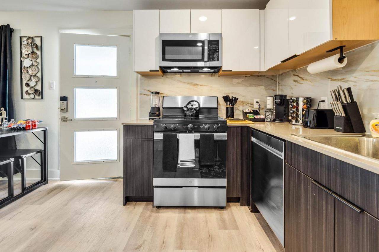 Queen Suite Near Downtown Free Parking Dallas Bagian luar foto